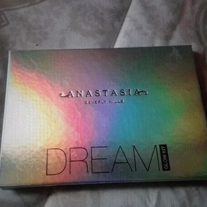 NEW Anastasia Beverly Hills "Dream"palette